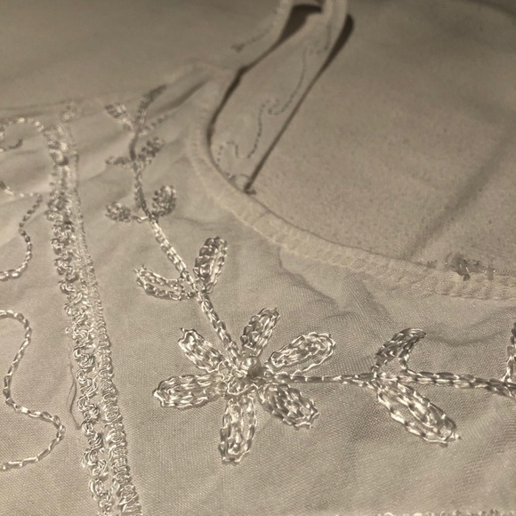 Two Bohemian Summer Crop Tops - Picture 14 of 16